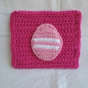 🛍Pink Crocheted Easter Egg Gift Bag